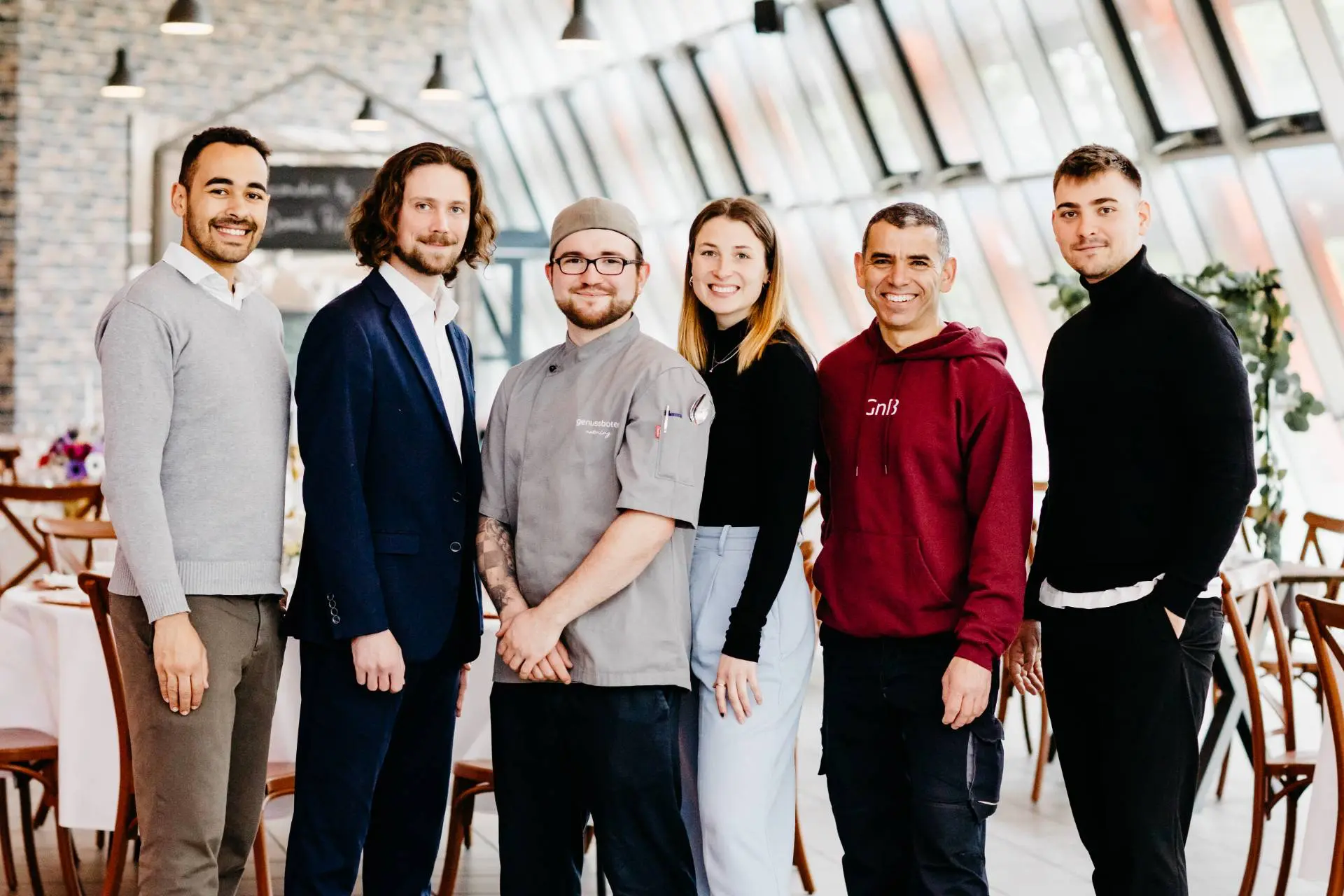 Genussboten-Catering-Berlin-GmbH-Wer-Wir-Sind-Teambild-kleiner-Kreis Genussboten-Catering-Berlin-GmbH-Wer-Wir-Sind-Teambild-kleiner-Kreis